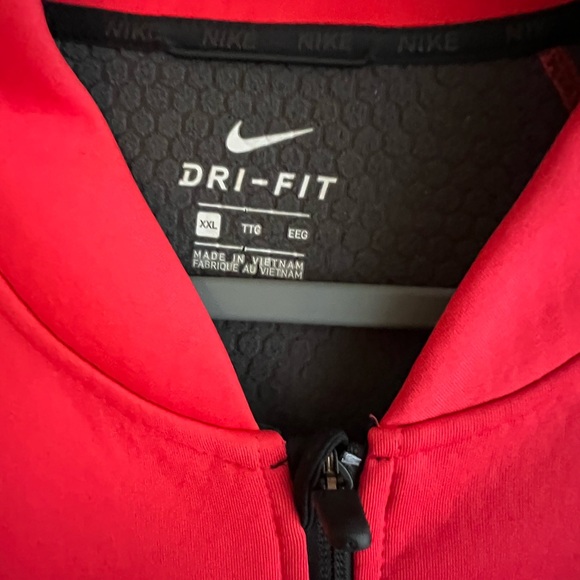 Nike Dri-fit Jacket perforated XXL - Picture 3 of 3